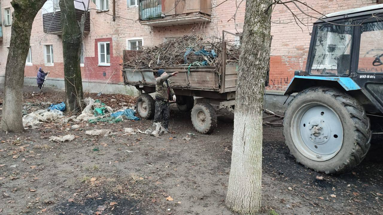 Сотрудники МКУ &quot;Благоустройство г.Малгобек&quot; провели очистку.