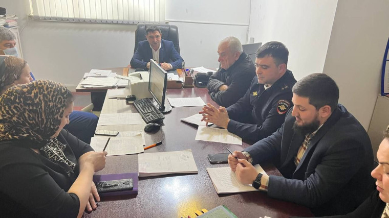 Состоялось очередное заседание комиссии по делам несовершеннолетних и защите их прав (КДН и ЗП). Состоялось очередное заседание комиссии по делам несовершеннолетних и защите их прав (КДН и ЗП).