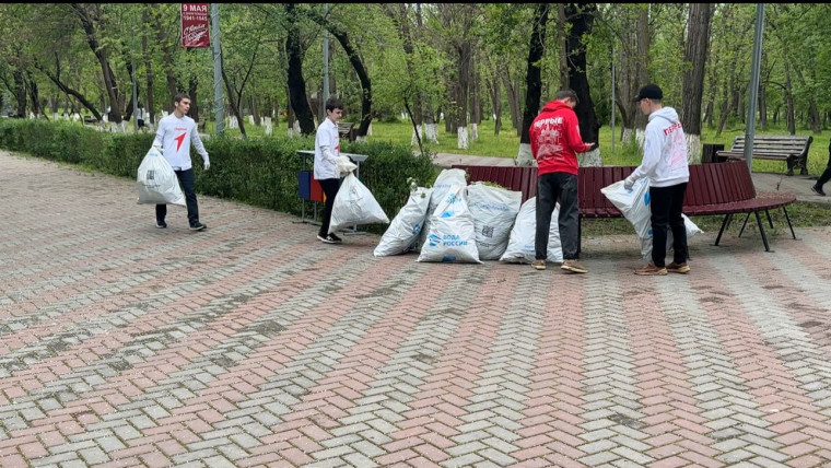 Малгобекчане приняли участие во Всероссийском субботнике. Малгобекчане приняли участие во Всероссийском субботнике.