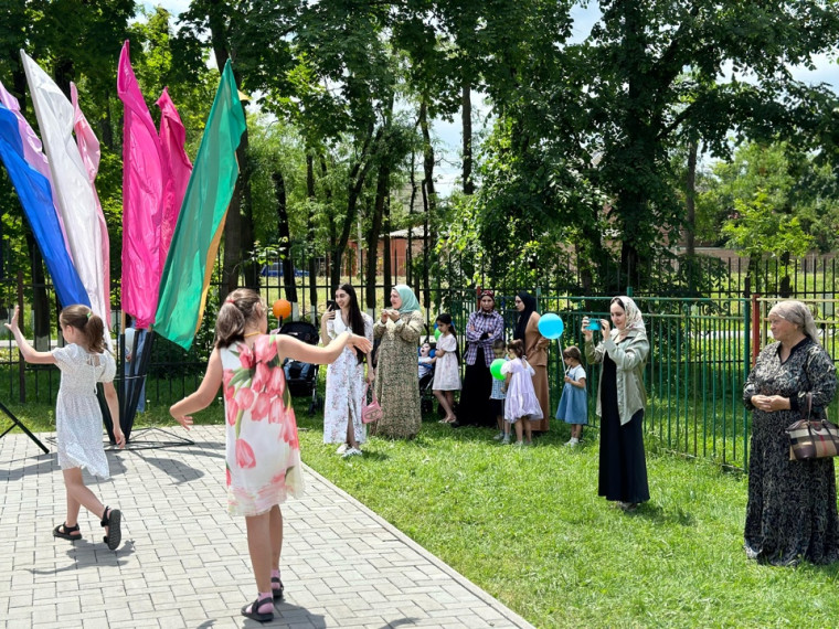 В парке им. Серго Орджоникидзе прошли мероприятия посвященные Дню защиты детей. В парке им. Серго Орджоникидзе прошли мероприятия посвященные Дню защиты детей.